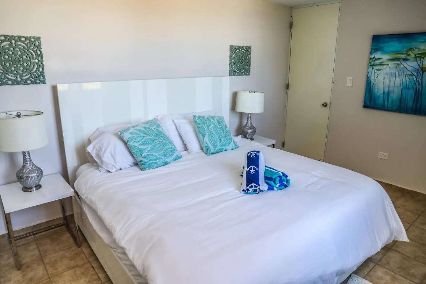 Paradise Beach Home @Jobos Beach Isabela Puerto Rico